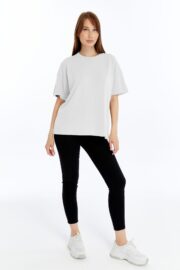 Kadın Modal Kumaş Oversize Beyaz T-Shirt - Görsel 2