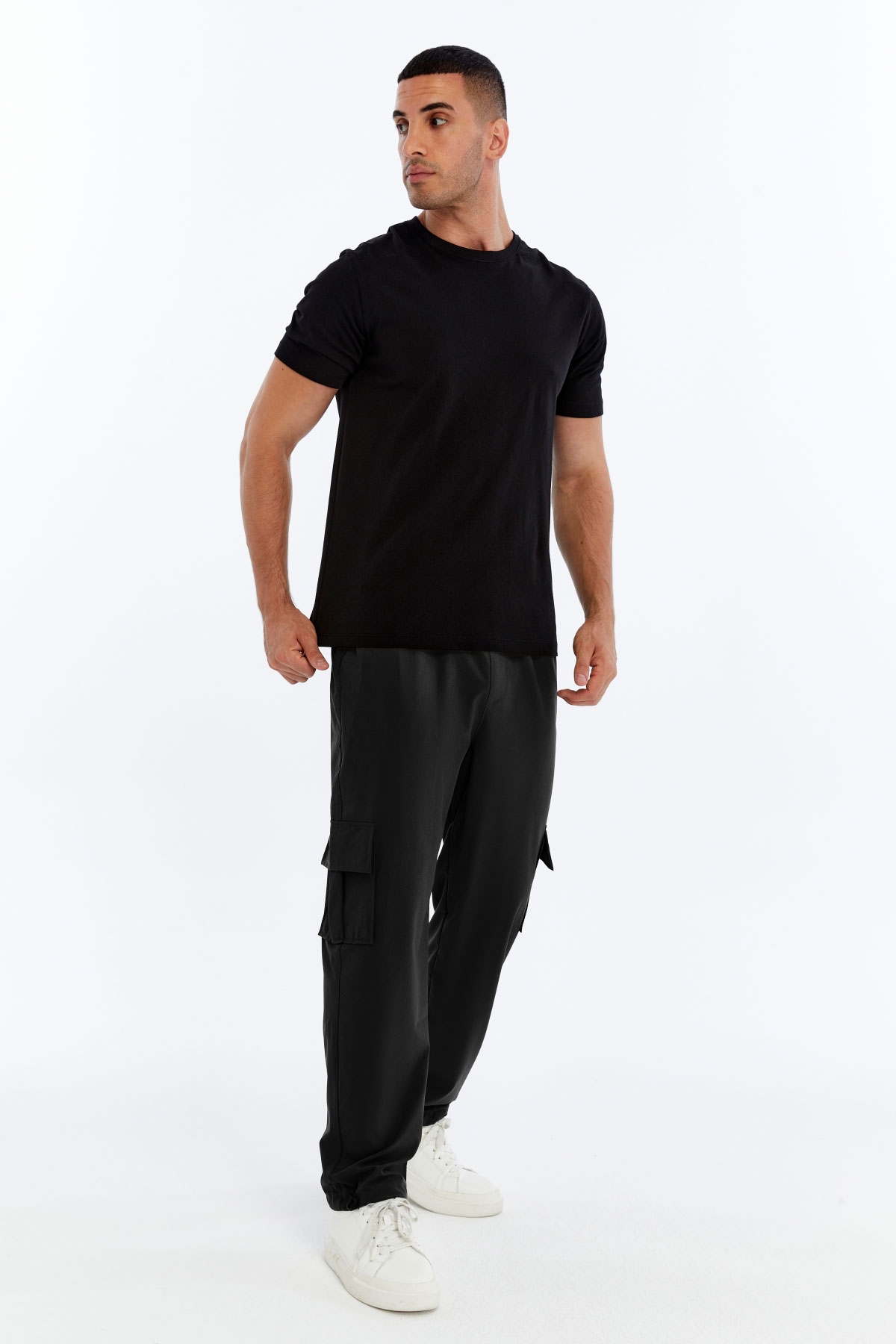 1 Erkek Oversize Paraşüt Kumaş Kargo Cep Pantolon - Siyah - Görsel 1
