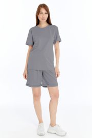Kadın Oversize Duble Paça Penye Şort & Tişört Takım - Gri - Görsel 8