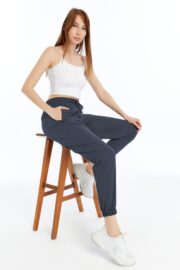Kadın Oversize Paraşüt Kumaş Paçası Lastikli Pantolon - Füme - Görsel 9
