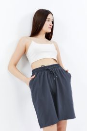 Kadın Oversize Paraşüt Kumaş Açık Cepli Şort - Füme - Görsel 15