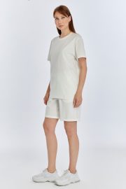 Kadın Oversize Duble Paça Penye Şort & Tişört Takım - Beyaz - Görsel 3