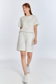 Kadın Oversize Duble Paça Penye Şort & Tişört Takım - Beyaz - Görsel 5