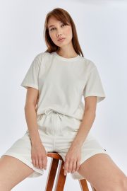 Kadın Oversize Duble Paça Penye Şort & Tişört Takım - Beyaz - Görsel 13