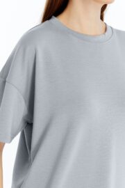 Kadın Modal Kumaş Oversize Gri T-Shirt - Görsel 9
