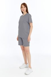 Kadın Oversize Duble Paça Penye Şort & Tişört Takım - Gri - Görsel 3
