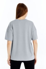 Kadın Modal Kumaş Oversize Gri T-Shirt - Görsel 4