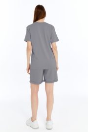 Kadın Oversize Duble Paça Penye Şort & Tişört Takım - Gri - Görsel 10