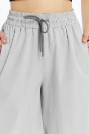 Kadın Oversize Paraşüt Kumaş Fleto Cepli Şort - Gri - Görsel 4